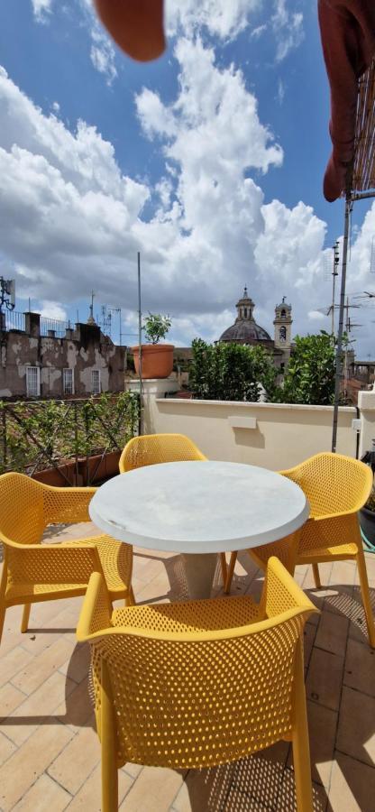 Raffaello Terrace - Near Piazza Navona Appartement Rome Buitenkant foto